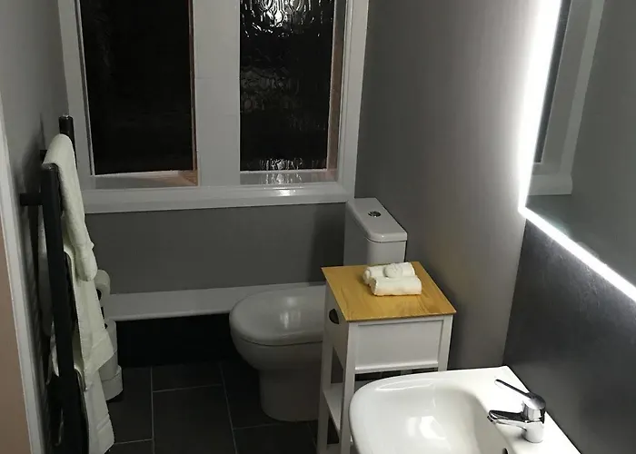 The Station 3* 휫비