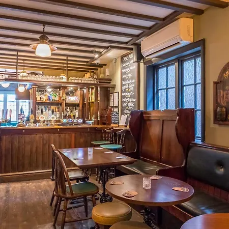 Estalagem The Station